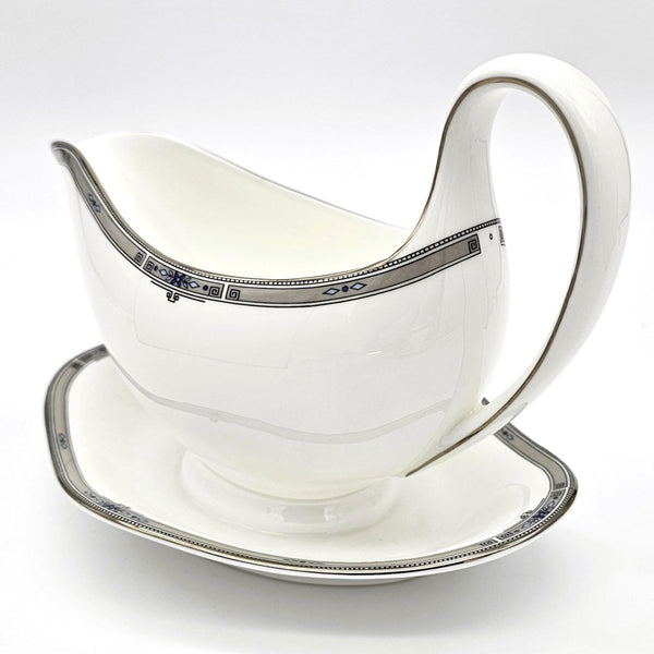 Wedgwood Wedgwood Amherst Gravy Boat (1984 - 2012) | Bone China - Gravy Boat ClassyTea