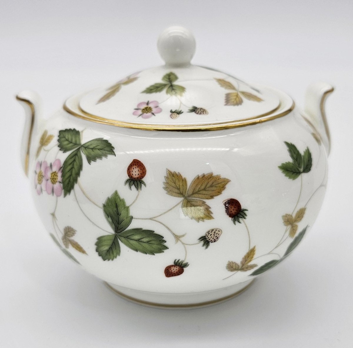 Wedgwood Wedgwood Wild Strawberry Sugar Bowl with Lid and Creamer Set, Fine Bone China, Red Strawberry, Pink Blossoms, Gold Band - Porcelain Sugar Bowl & Creamer Set ClassyTea