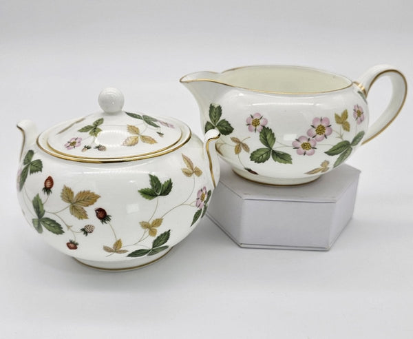 Wedgwood Wedgwood Wild Strawberry Sugar Bowl with Lid and Creamer Set, Fine Bone China, Red Strawberry, Pink Blossoms, Gold Band - Porcelain Sugar Bowl & Creamer Set ClassyTea