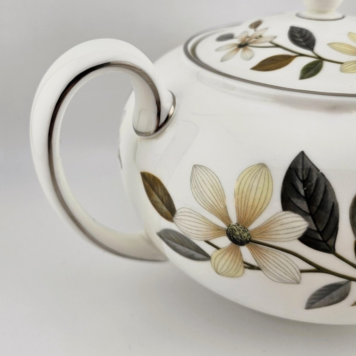 Wedgwood Vintage Wedgwood Beaconsfield Teapot – Fine Bone China, 2 - Pint Capacity Cream Flowers, Gray/ Brown Leaves, Nuts, Elegant Dinnerware - Porcelain Teapot ClassyTea