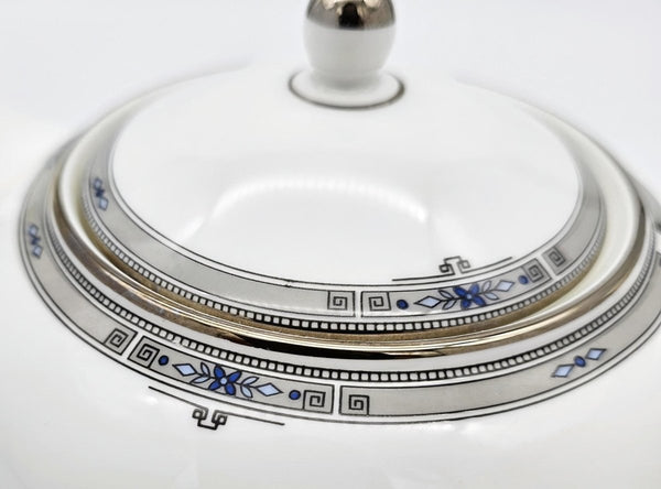 Wedgwood Wedgwood Amherst Porcelain Teapot (1984 - 2012) | Bone China - Porcelain Teapot ClassyTea