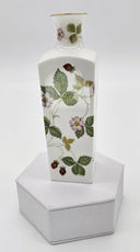 Wedgwood Wedgwood Wild Strawberry Vases Set – 4" Vase, 5" Round Bud Vase, 5" Square Bud Vase, Vintage Floral Fine China - Porcelain Vase ClassyTea