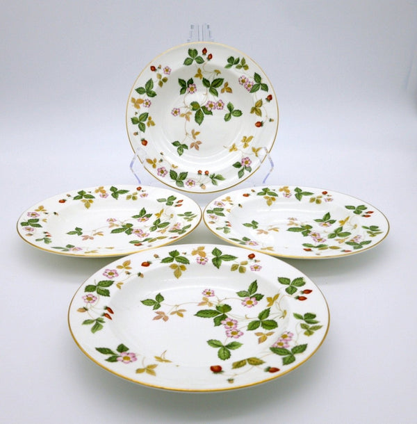 Wedgwood Wedgwood Wild Strawberry Set of 4 Large Rim Soup Bowls 22kt Gold Rimmed and Bone China, Red Strawberry Pink Blossoms Green Vines Vintage - Soup Bowl ClassyTea