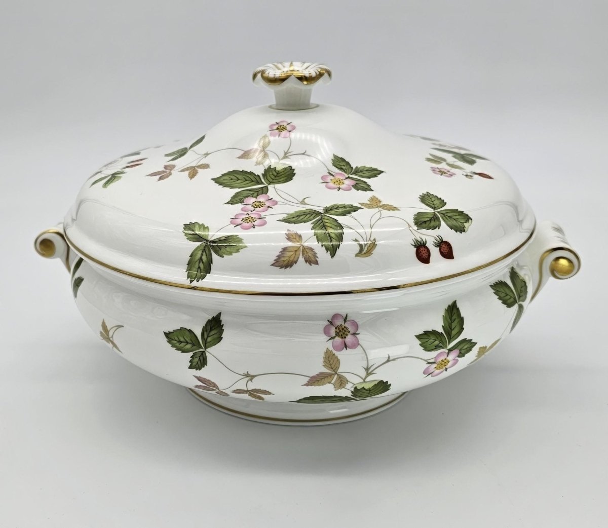Wedgwood Wedgwood Wild Strawberry Round Covered Vegetable Bowl, 8 1/8", Fine Bone China, Discontinued Red Strawberry, Pink Blossoms, Gold Band - Vegetable Bowl ClassyTea