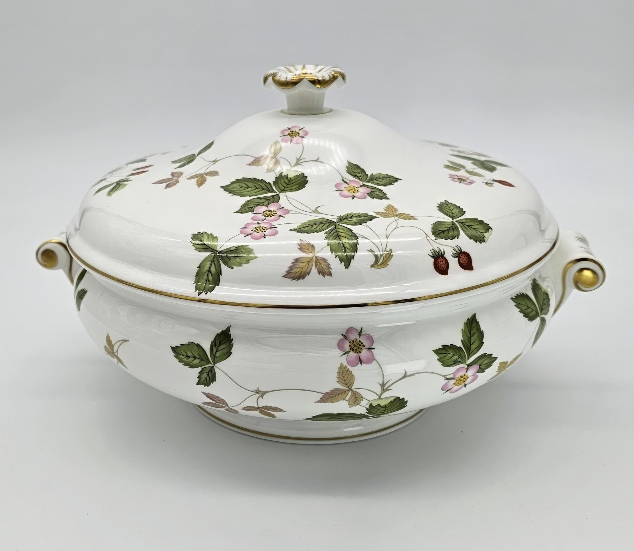 Wedgwood Wedgwood Wild Strawberry Round Covered Vegetable Bowl, 8 1/8", Fine Bone China, Discontinued Red Strawberry, Pink Blossoms, Gold Band - Vegetable Bowl ClassyTea