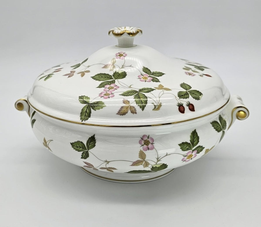 Wedgwood Wild Strawberry (8") Covered Vegetable Bowl | Vintage Bone China